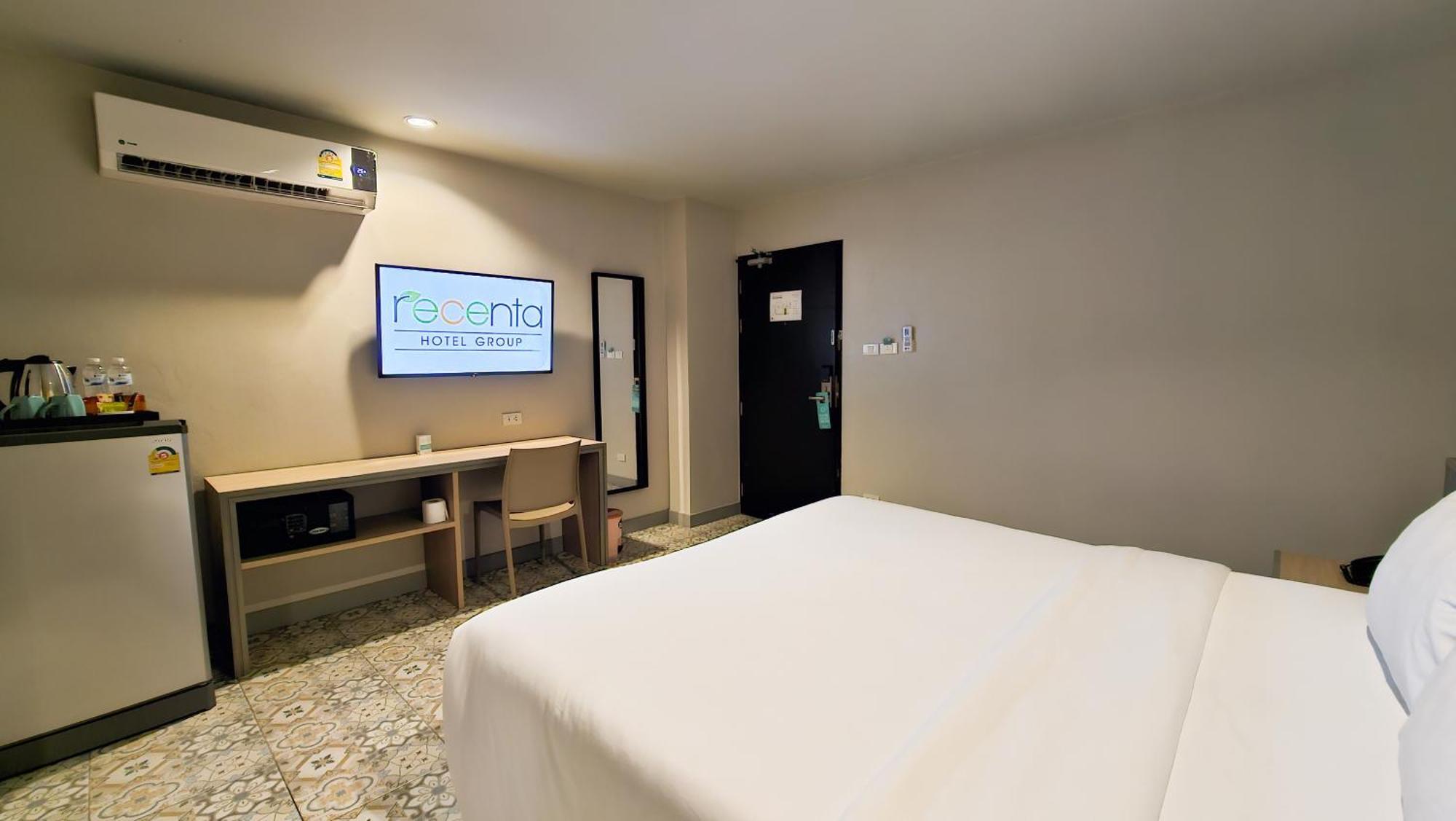 Recenta Suite Phuket Suanluang Exteriér fotografie