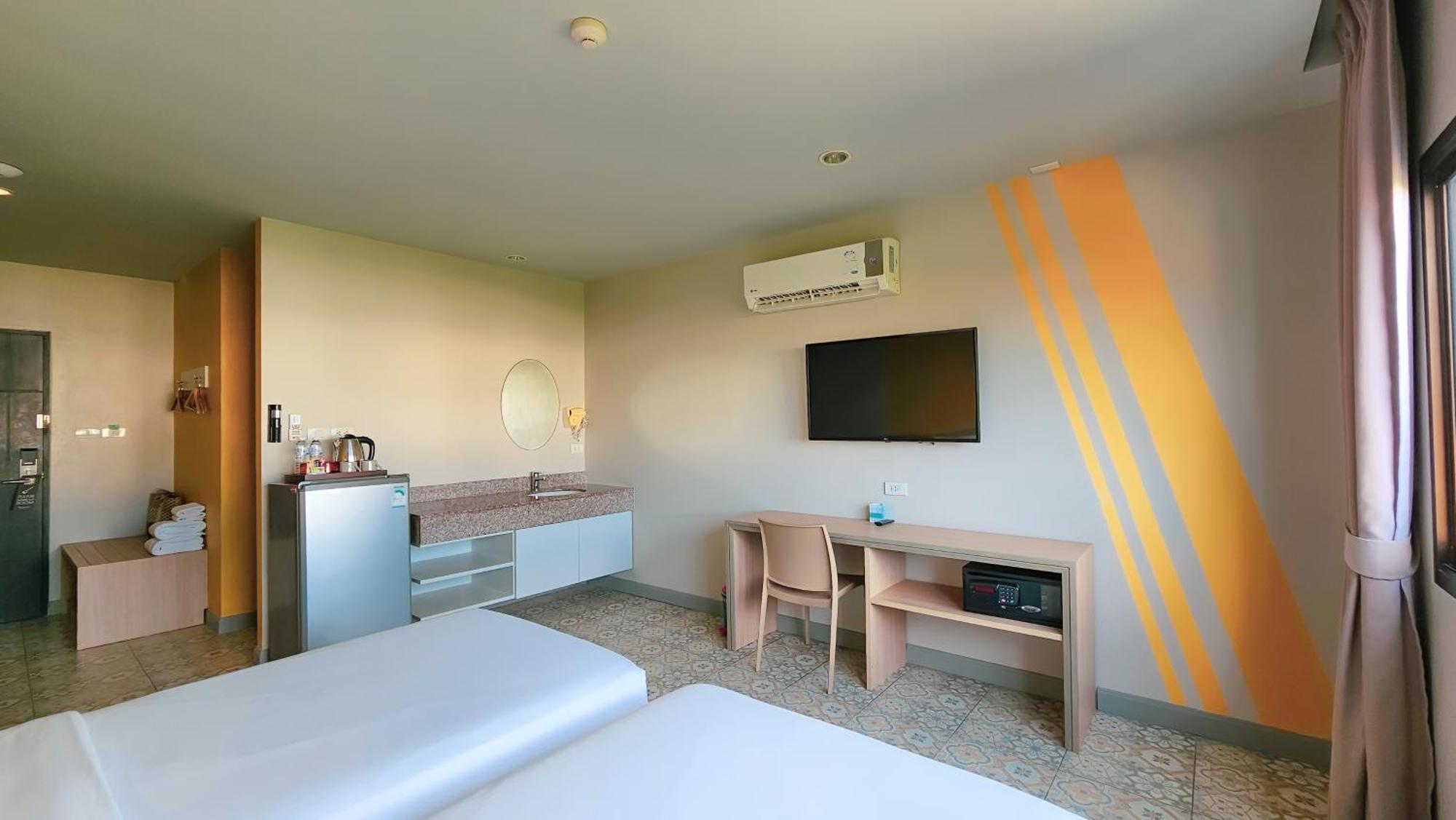 Recenta Suite Phuket Suanluang Exteriér fotografie