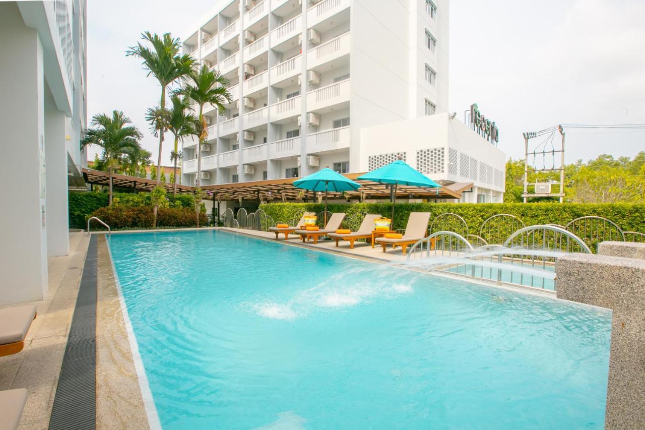 Recenta Suite Phuket Suanluang Exteriér fotografie